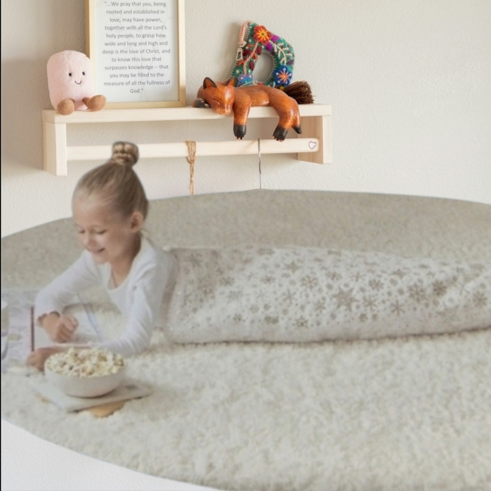 Girls Snuggle Mermaid Tail Blanket Nicole Miller Faux Fur White Silver Snowflake